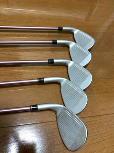 テーラーメイド レディースアイアンセット中古