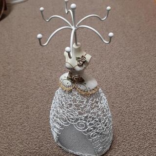 アンティーク調アクセサリーハンガーの画像