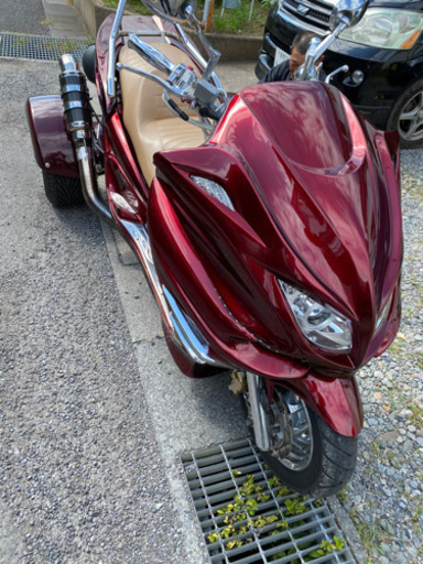 マジェスティー　トライク　普通自動車免許で乗れる！ 普通免許で乗れるバイクトライクマジェスティ (便利屋 NEXAS) 中野の