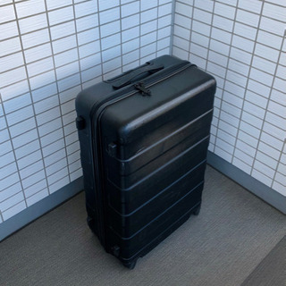 無印　スーツケース黒　63L