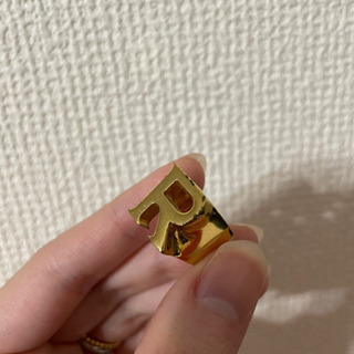 クロエ イニシャルリング Rの画像