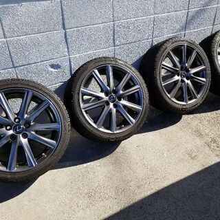 レクサスGS Fスポーツ　19インチ スタッドレスタイヤ LEXUS レクサス GS F SPORT 純正19インチアルミホイール/DUNLOP