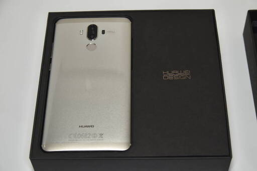 【知人に譲渡】【大幅値下げ・破格】Huawei　Mate9　SIMフリー　シャンパンゴールド　DSDS