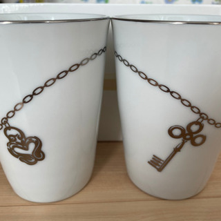 未使用　レイジースーザン　コップセットの画像