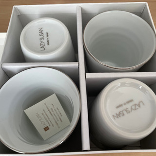 未使用　レイジースーザン　コップセットの画像