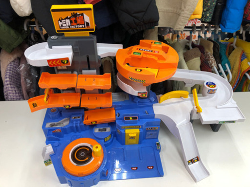 トミカ　メカアクション　自動車工場　タカラトミー