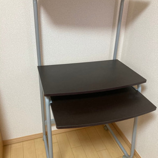 パソコンラック