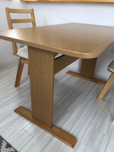 【直接受け渡し可能な方】ダイニングテーブル