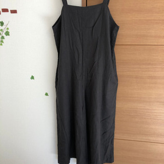 グレー　ワイドパンツ　つなぎ　M ユニクロ　新品未使用
