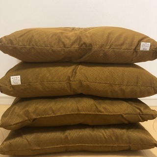 座布団　4枚セット