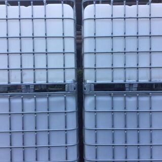 現在残り1個　貯水タンク IBC 美品 1000 l 貯水 給水...