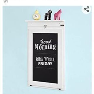 壁掛け折りたたみテーブルの画像