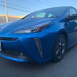 トヨタ　プリウス🚘Sツーリングセレクション✨革シート✨