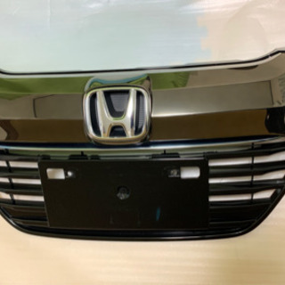 ホンダ ヴェゼル ハイブリッドZ 純正フロントグリル