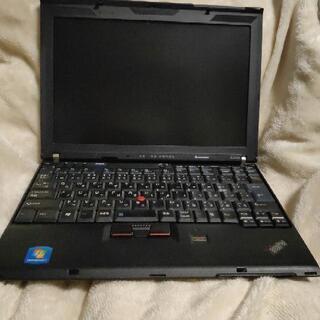 Lenovo x200s Windows10 認証済