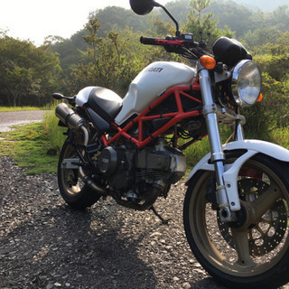 DUCATI モンスター400の画像