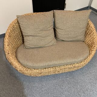 美品　二人掛けソファ