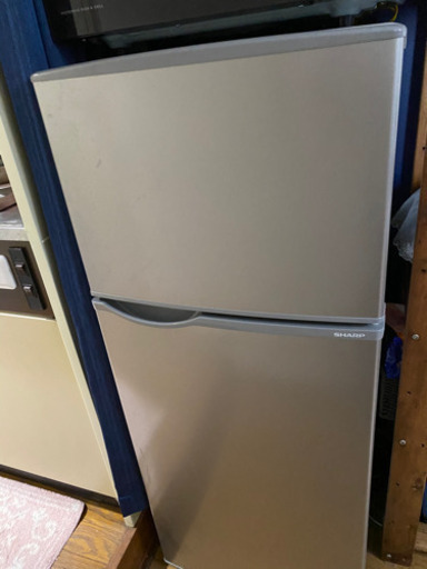 一人暮らし用洗濯機、冷蔵庫、電子レンジ　取り引き決まりました。お問い合わせ頂きました方々、ありがとうございました。