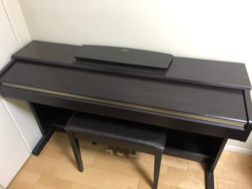 【お取引中】電子ピアノ　YAMAHA ARIUS ダークブラウン