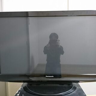 中古プラズマテレビ2010年制42型　低価格で譲ります