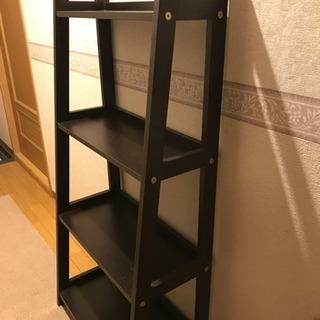 4段シェルフの画像
