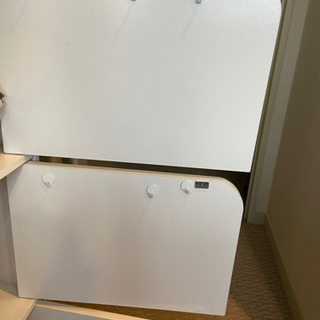 IKEAのシェルフの画像