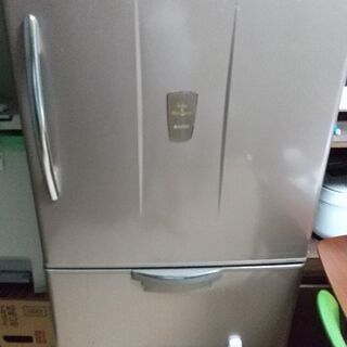 受付終了しました【SANYO製】冷蔵庫いる方いらっしゃいますか