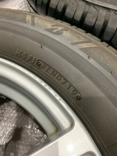 215/60/R16 タイヤホイールセット