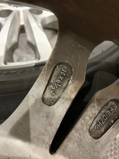 215/60/R16 タイヤホイールセット