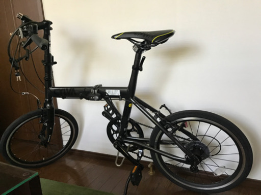 美品　20インチ8段変速折りたたみ自転車