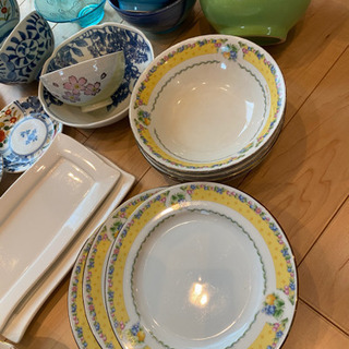 食器いろいろまとめてお譲りします。の画像