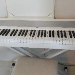 [引き取り先決まりました]KORG 電子ピアノ B1 ホワイト