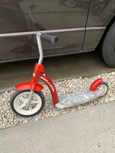 ラジオフライヤー キックボード  イージーライド スクーターRADIO FLYER キックボード
