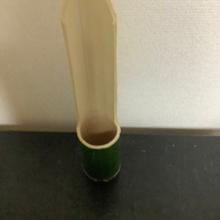 お墓参りに水をかけるやつ