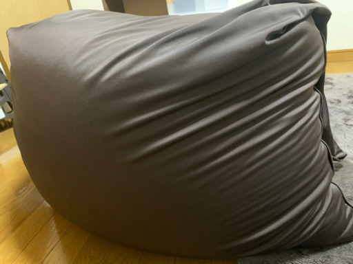 人をダメにするクッションです
