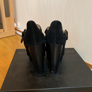 箱付き美品　steve madden ヒールパンプス ブラック　スエードの画像