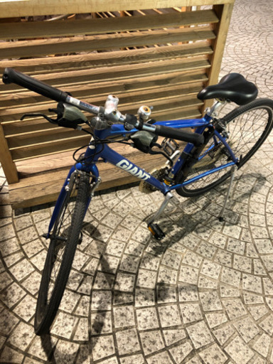 【値下げ】GIANT ESCAPE R3 ブルー 空気入れ付き