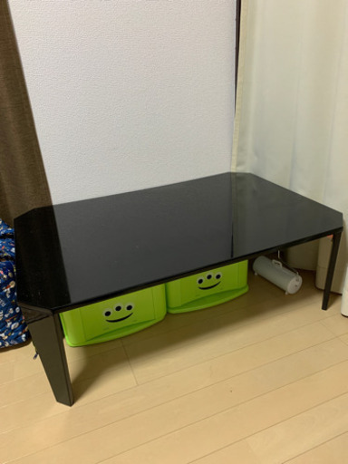 黒テーブル