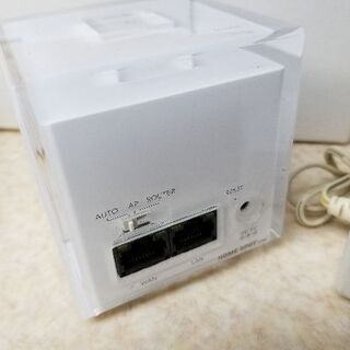 au HOME SPOT CUBE ホームスポットキューブ 無線LANルーター Wi-Fiルーターの画像