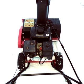 家庭用　LONCIN 除雪機  ガソリン リコイル始動　Household LONCIN snowplow gasoline recoil startの画像