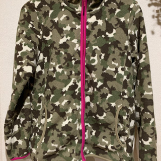 UNIQLO フリース　XL