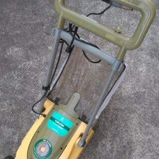 ***商談中*** 電動芝刈り機 YDR-230