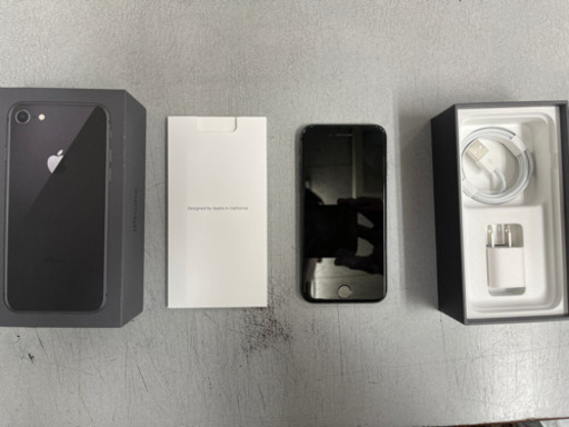 iPhone8 64GB スペースグレー