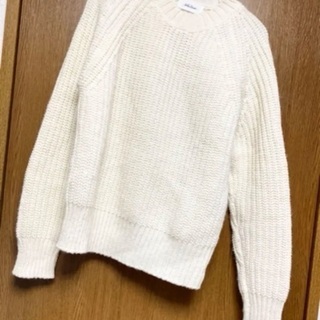 ミラオーウェン　美品　白ニット