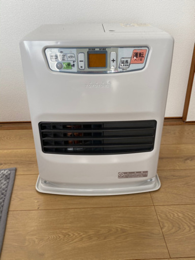 トヨトミ ファンヒーター 2019年製