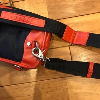 オロビアンコ　ボディバッグ　ショルダーバッグ　お譲りしますの画像