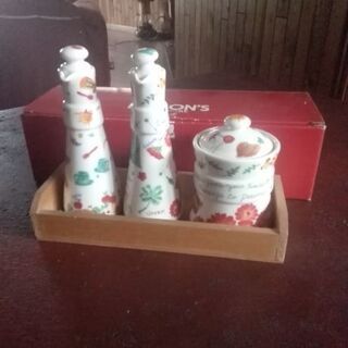 パーソンズ調味料入れの画像