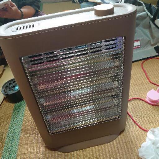 スチーム機能付電気ストーブ