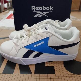 Reebok　ユニセックス　スニーカー　新品　COMPLETE