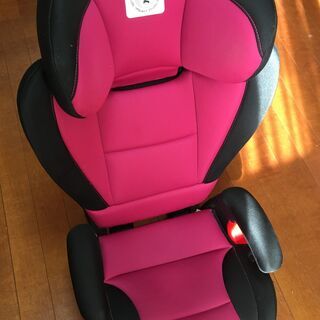 チャイルドシート　Pegperego